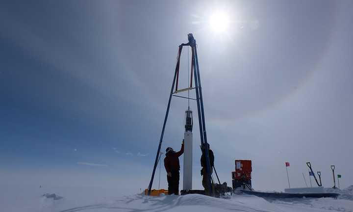 Researchers in Greenland drill for ice cores